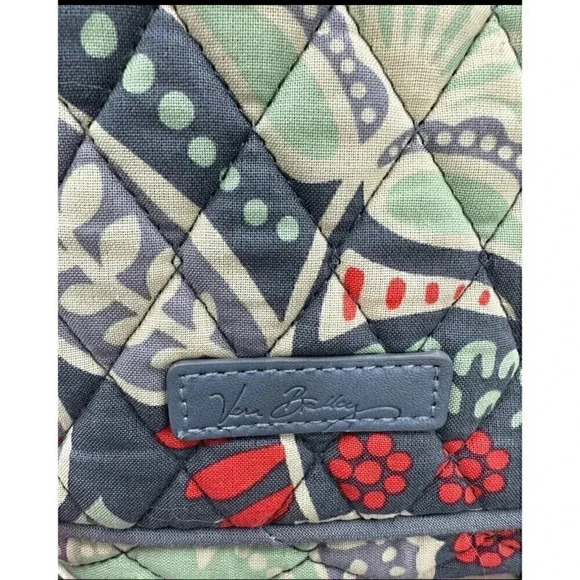 Retired Vera Bradley Nomadic Floral Triple Zip Hipster Crossbody Bag - Picture 5 of 5